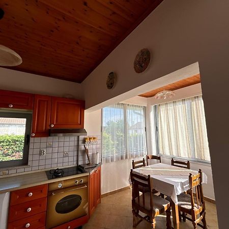 Holiday Home Zenit Ulcinj Zewnętrze zdjęcie